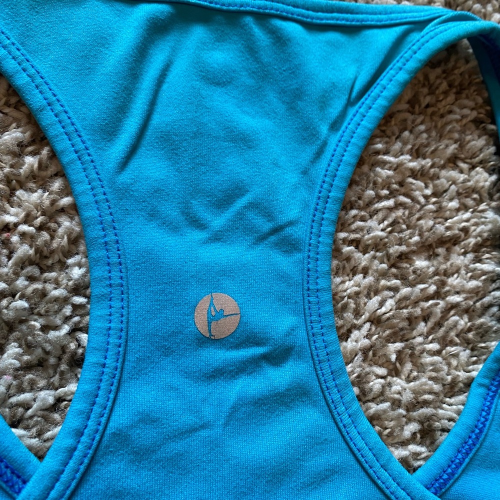 90 Degrees Workout Tank - Picture 4 of 4